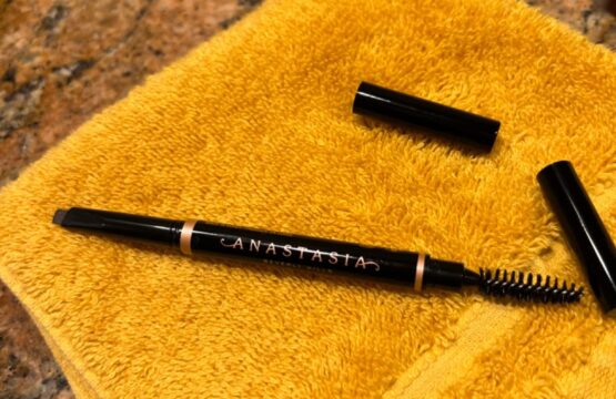 Brow Definer-Dark Brown photo review